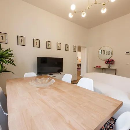Apartment Salutati By Mmega *