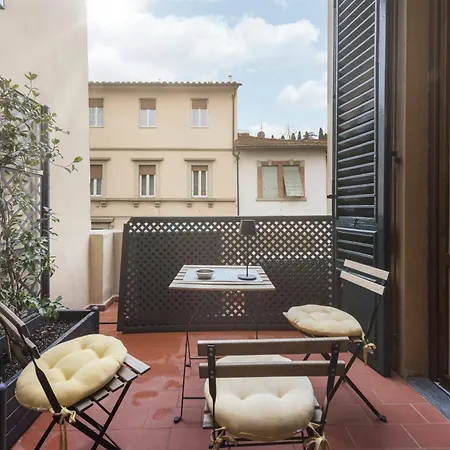 Salutati By Mmega Apartment